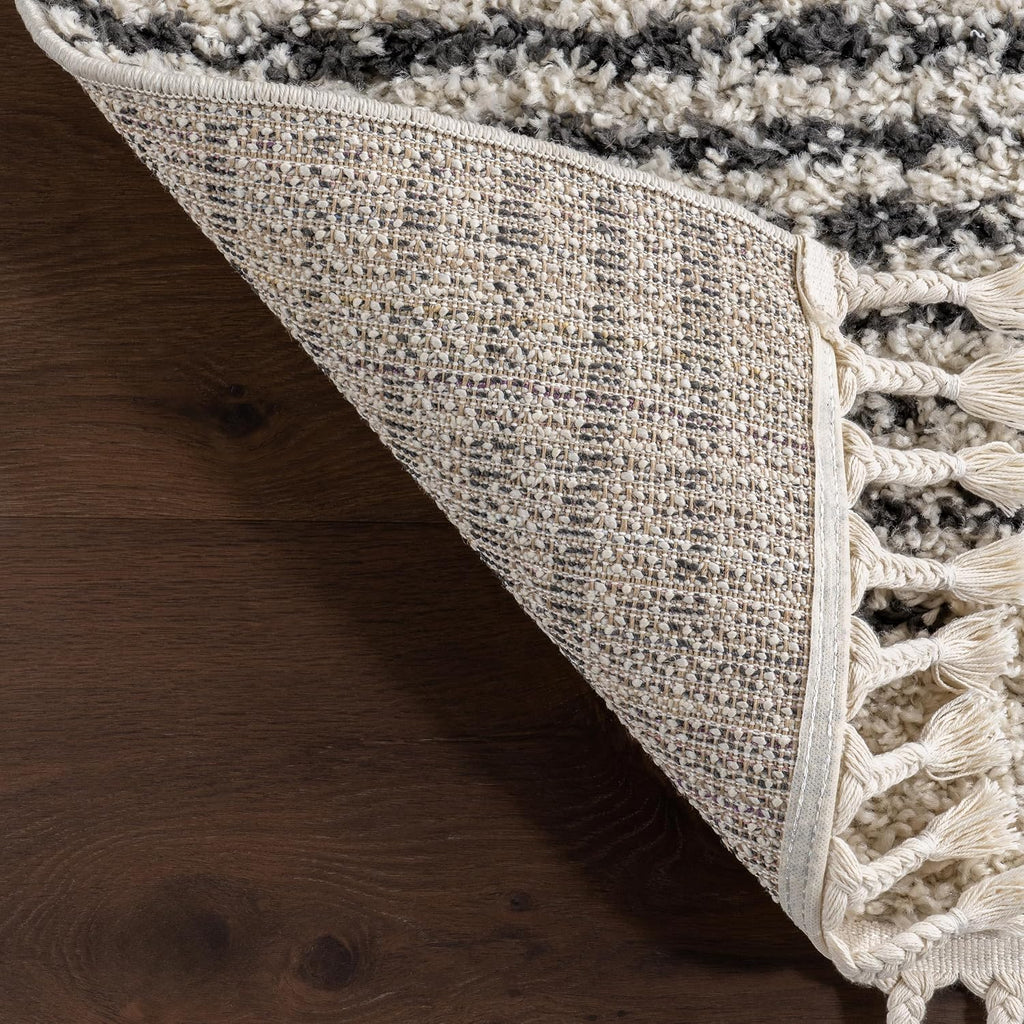Bria off White Diamond Power Loomed Runner Rug, 2' X 10'
